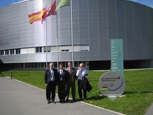 B.I.U. delegation in front of the UCI seat in Aigle